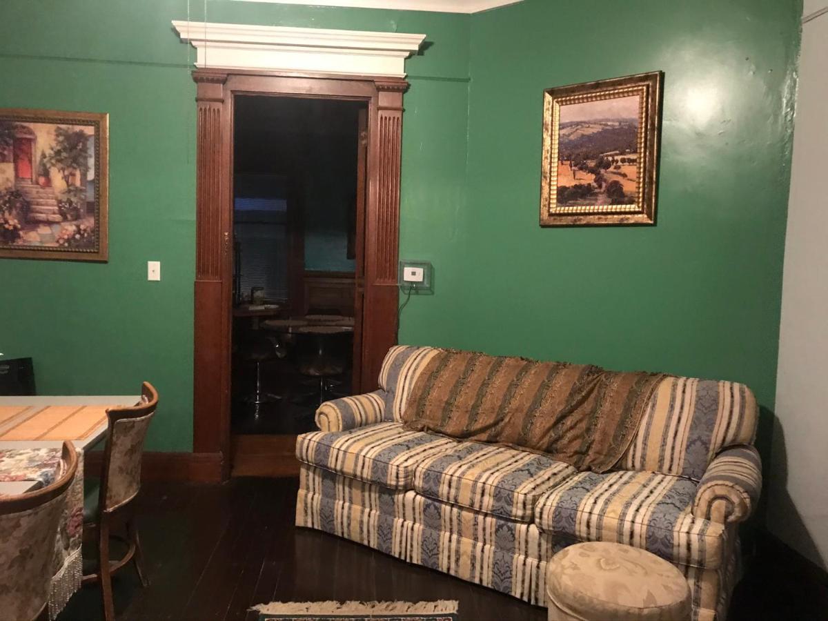 5 Star Victorian Mansion-Downtown No Locals Bed & Breakfast Erie Exterior foto