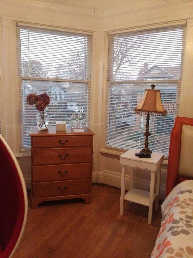 5 Star Victorian Mansion-Downtown No Locals Bed & Breakfast Erie Exterior foto